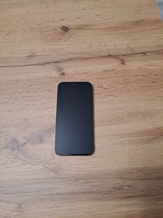 IPhone 12 Pro в отлично състояние!