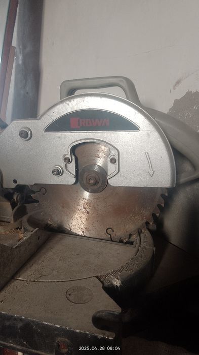 Дисковая пила вробочем