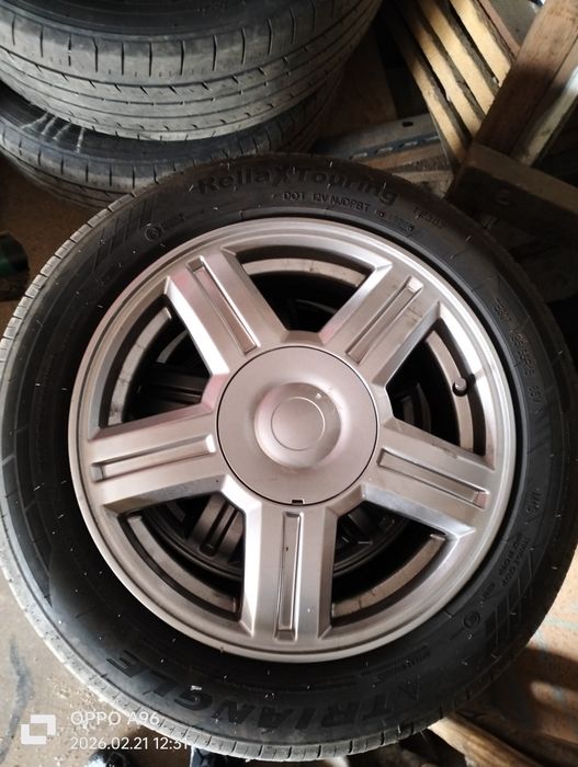 Комплект шин с дисками