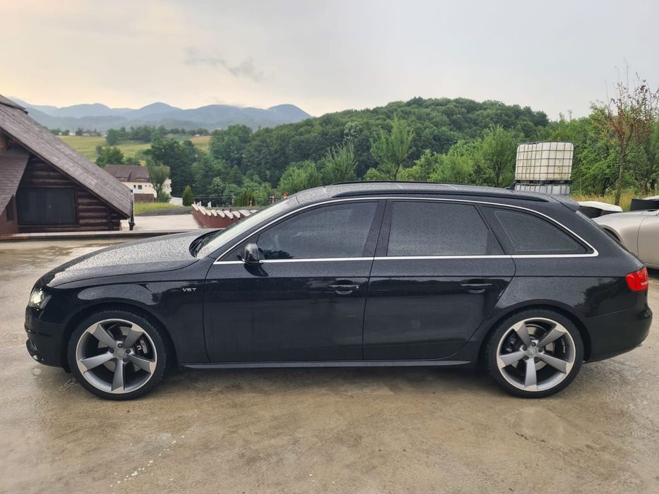 Audi S4 vinde Audi S4 Avant, întreținută cu grijă și fără compromisuri. Mașina