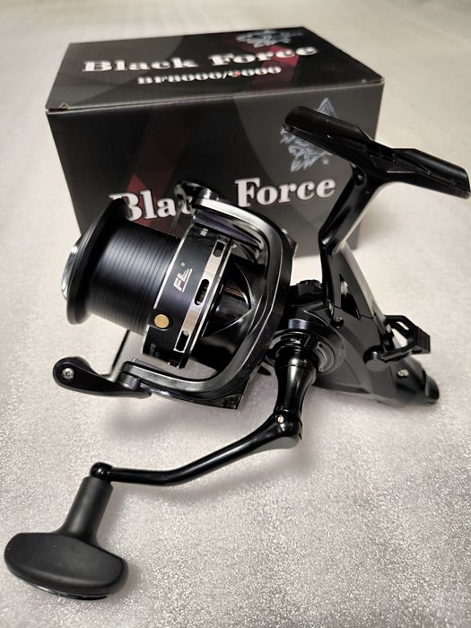 SET 4 Lansete FL LEGEND CARP 3.90 3.75 + 4 Mulinete FL BLACK FORCE 900