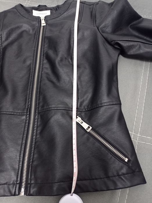 Дамско кожено яке