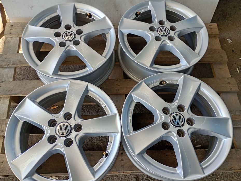 Почти нови Dezent 15-5x100 ER40 5.5j Volkswagen Polo