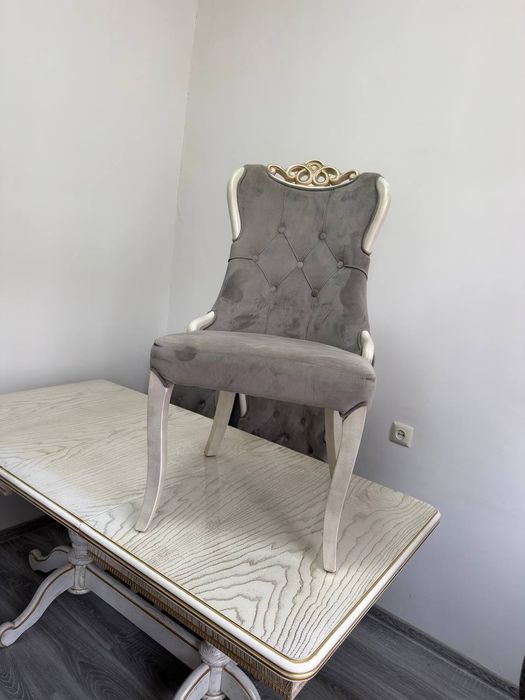 Stol stul 6kishilik sotiladi yangi