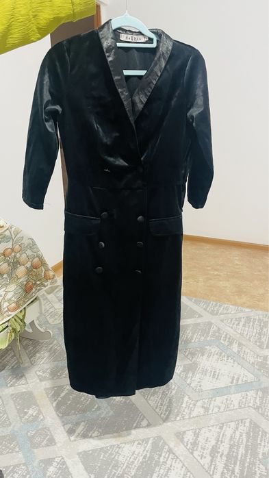 Продается платье за 3000 тг!