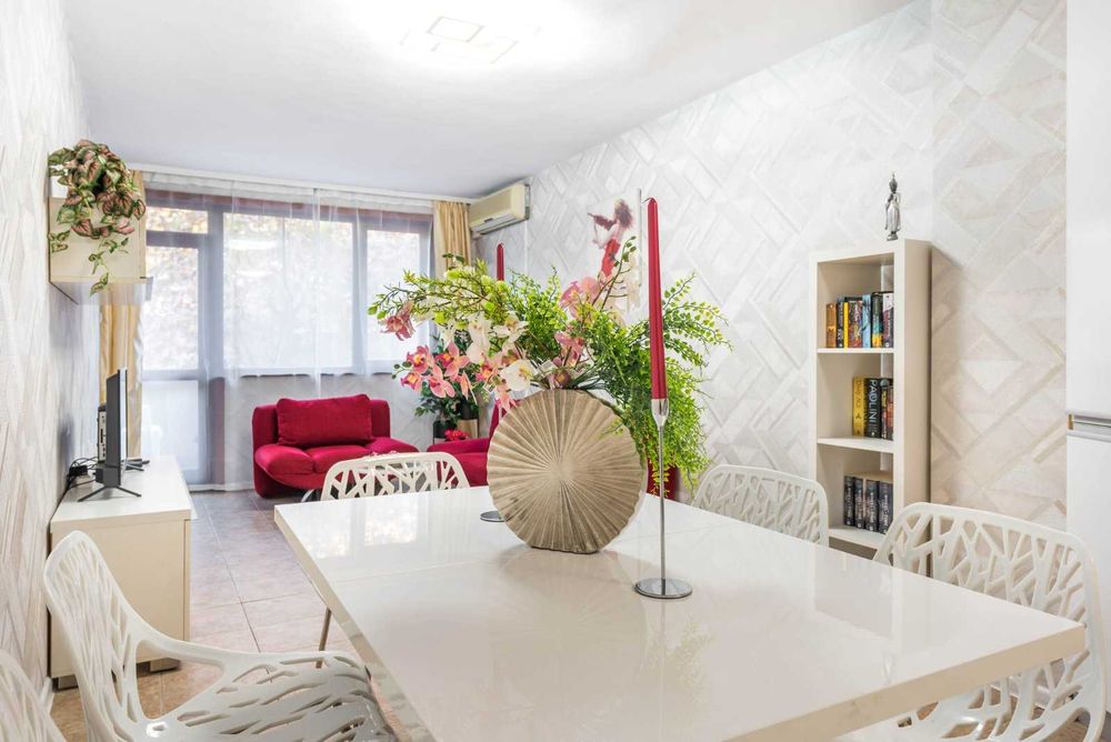 Тристаен до ОКРБ - Лидл - гр. Варна