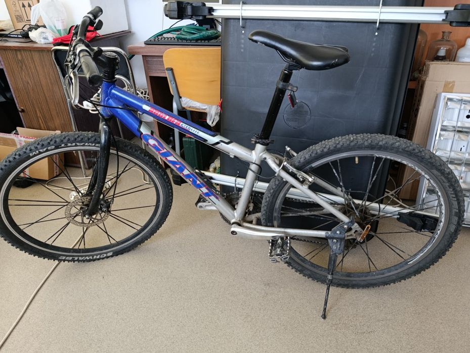 Vând bicicleta Geant