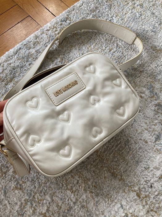 Оригинална чанта Love Moschino