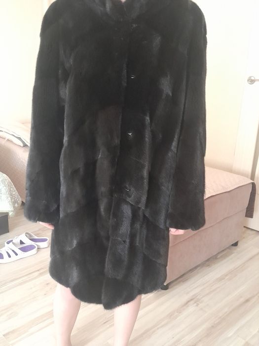 Продам шубу норковую