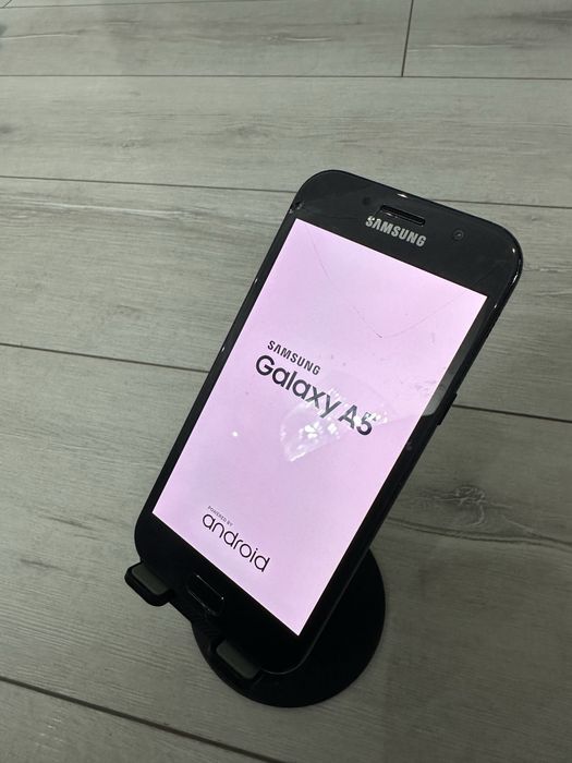 Продам Samsung А5 Самсунг