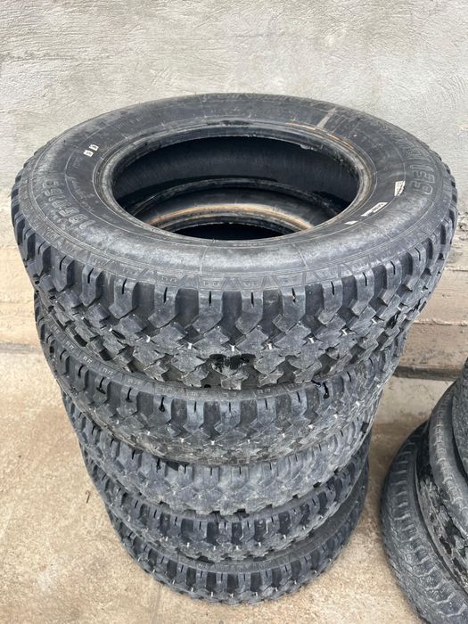 Шины грязывые для нива