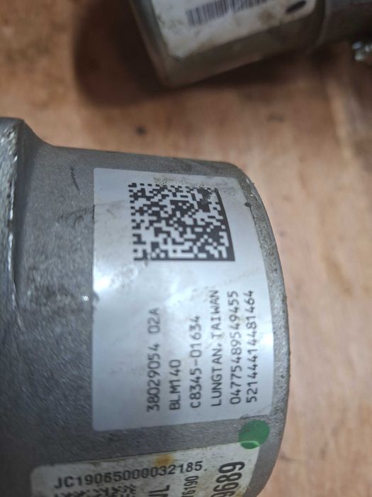 кормилна колона конзола кормилен прът опел корса Д opel corsa D