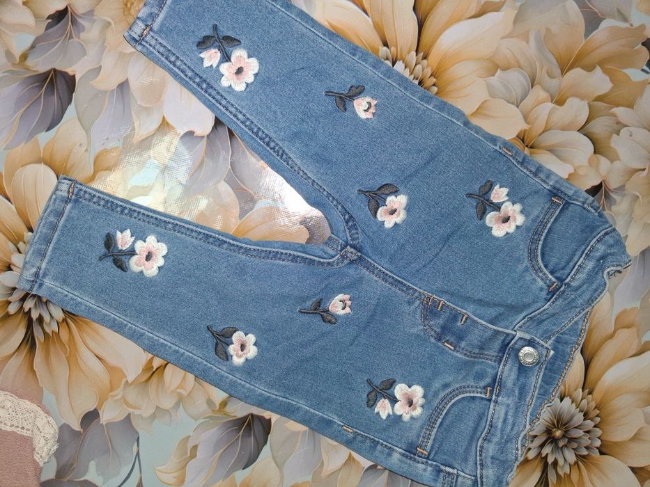 Pantaloni de blug bebe fetita