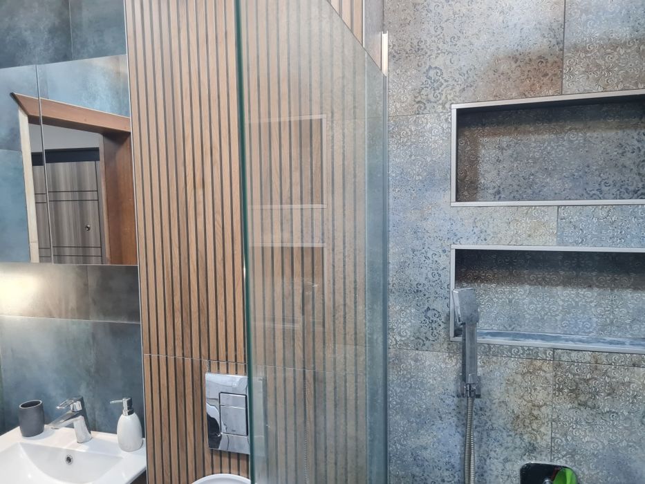 Дава се под наем Двустаен апартамент в Варна, Левски - 82 кв.м за 600 € - Снимка #21