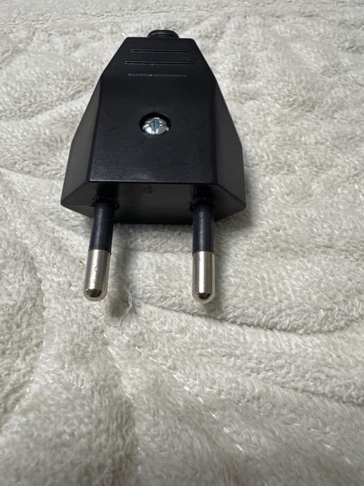 Разборная вилка 2,5 А/ 250 В