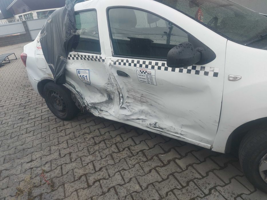 vand dacia logan