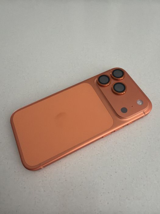 Iphone 17 pro.