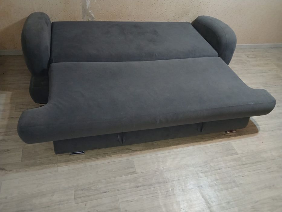 Диван, тахта б/у