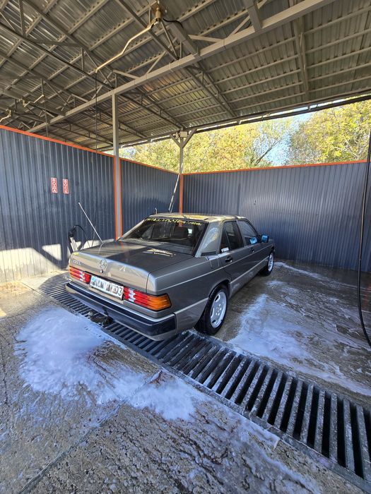 Mercedes w201 [190].