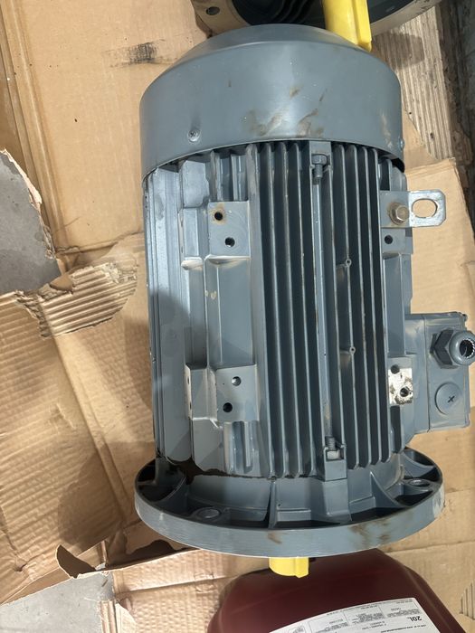 Motor Trifazat Electric 12 kw Folosit la Stand de frana UNIVERSAL CLASA 2,3 ITP