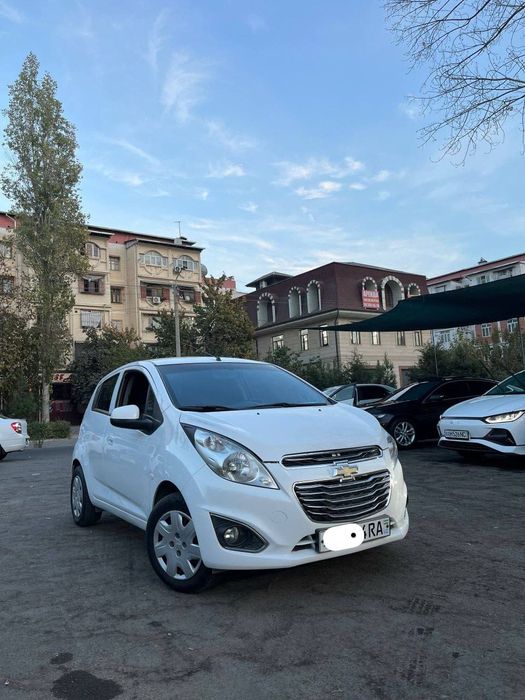 Срочно продаётся Spark автокредите и аренда