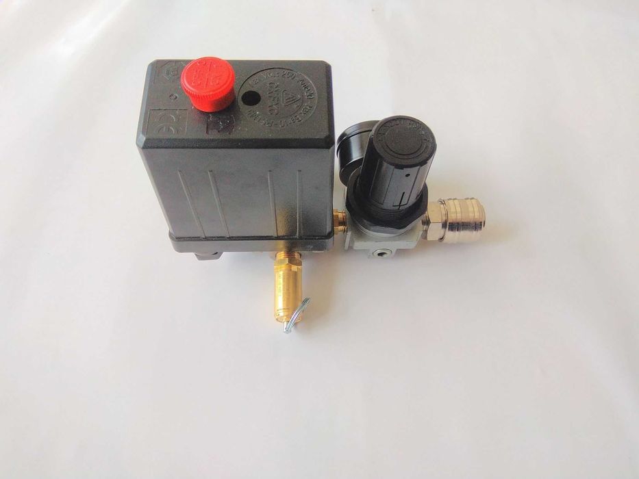 К-т. Пресостат за компресор монофазен комплект с регулатор