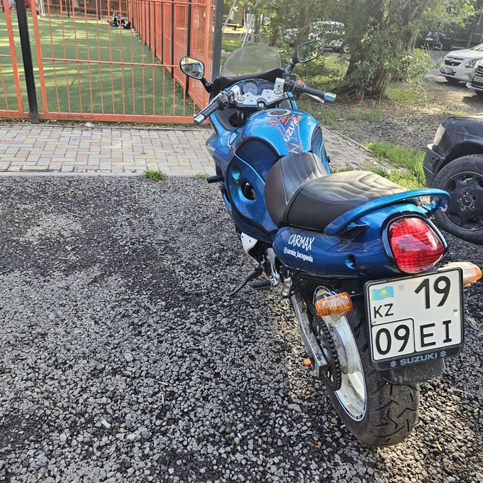 Катана сузуки 750