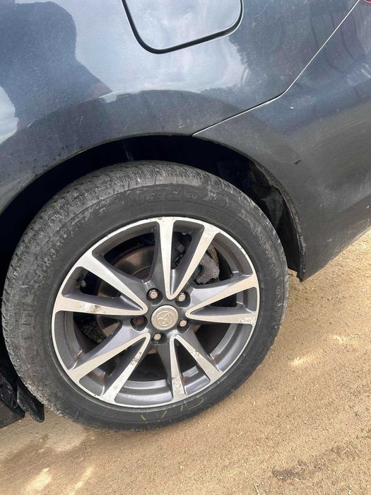 НА  ЧАСТИ Toyota Avensis 2.0 D-4D 124к.с 2012г