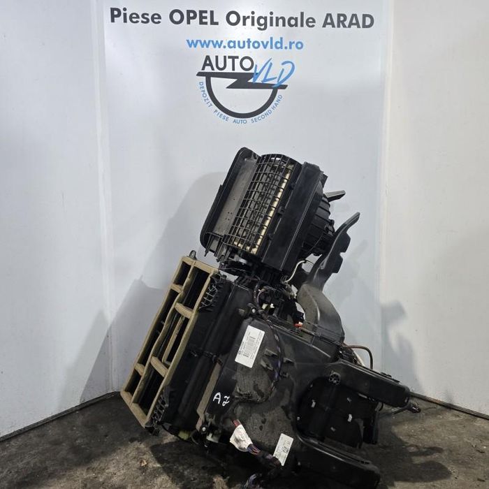 Carcasa aeroterma completa Opel Astra J GTC