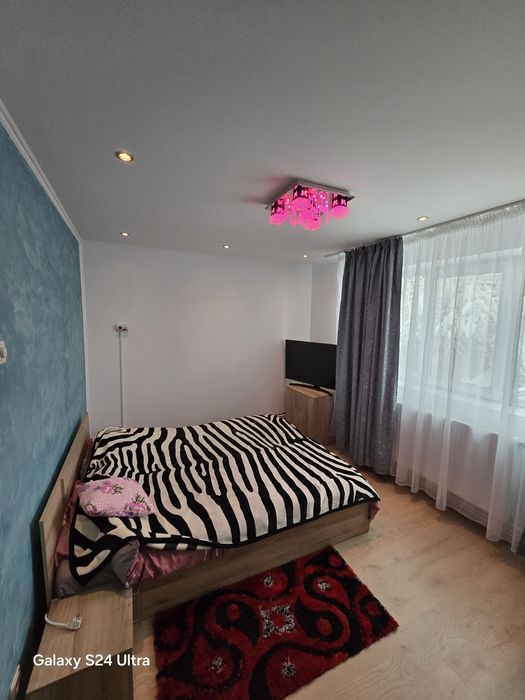 | Vând Apartament Complet Mobilat+ Utilat 24000, Nemobilat Neutilat 20.000, 2 camere Zimnicea Teleorman