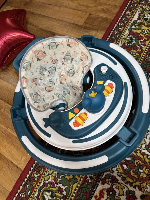 Продам ходунки нейтрального цвета