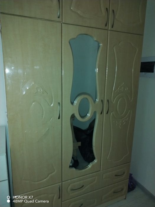 Продам шкаф и комод