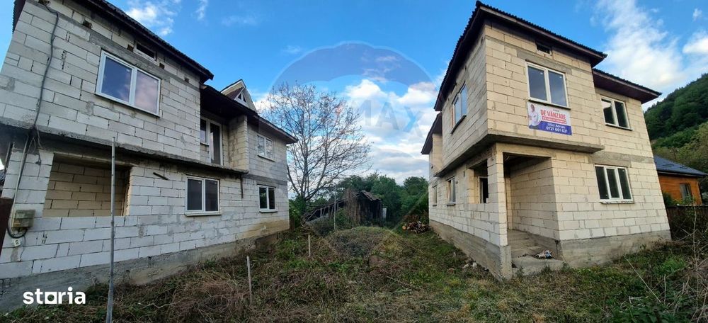 Casă / Vilă cu 7 camere de vânzare
