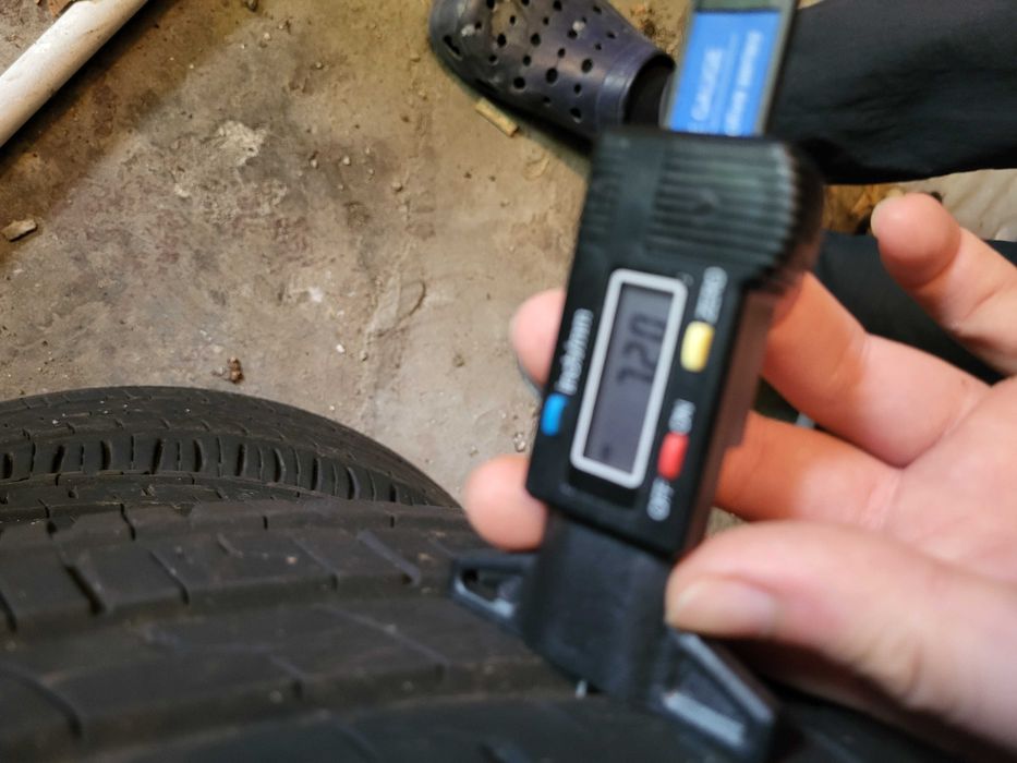 Set 4 anvelope vara Barum Bravuris 3 HM 205/55/R16 6-7mm