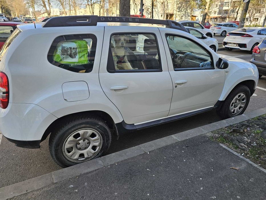 Dacia Duster 1.2 TCE 125 CP 2x4 manuala Essential