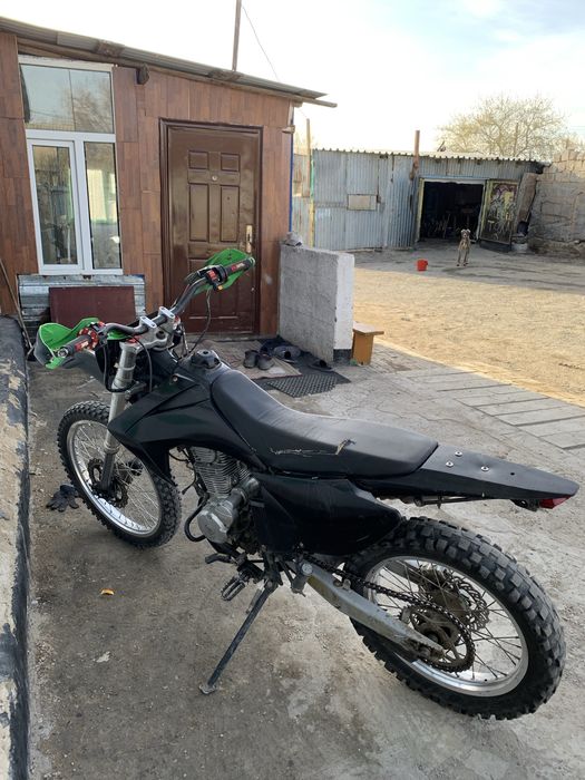 Продам эндуро 06 166 матор