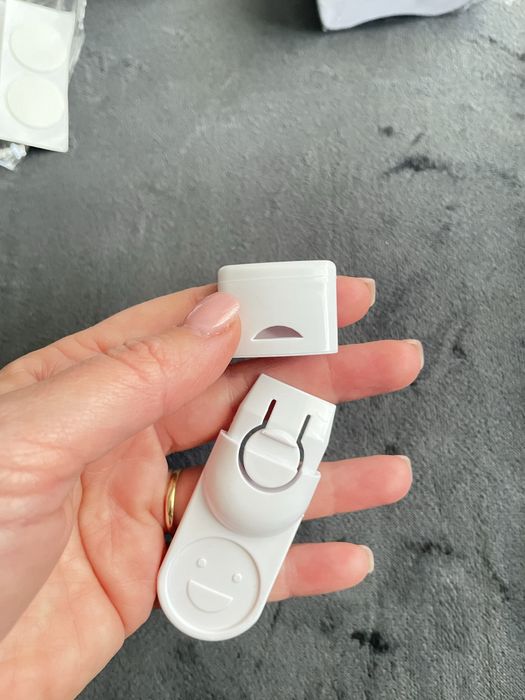 Предпазители за шкаф / чекмедже от бебе