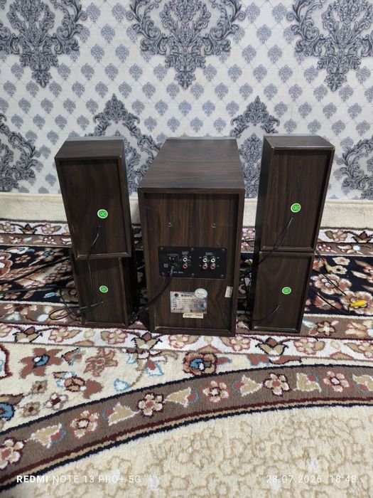 Срочно продаётся сабвуфер полностью рабочий состояние хорошее