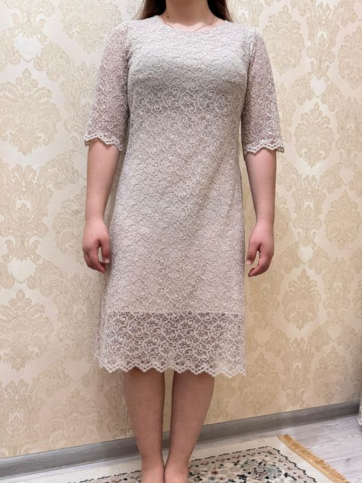 Продам женское платье от 3000тг