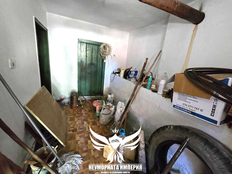 Продавам двуетажна къща 120РЗП с 260кв. двор в село Малево