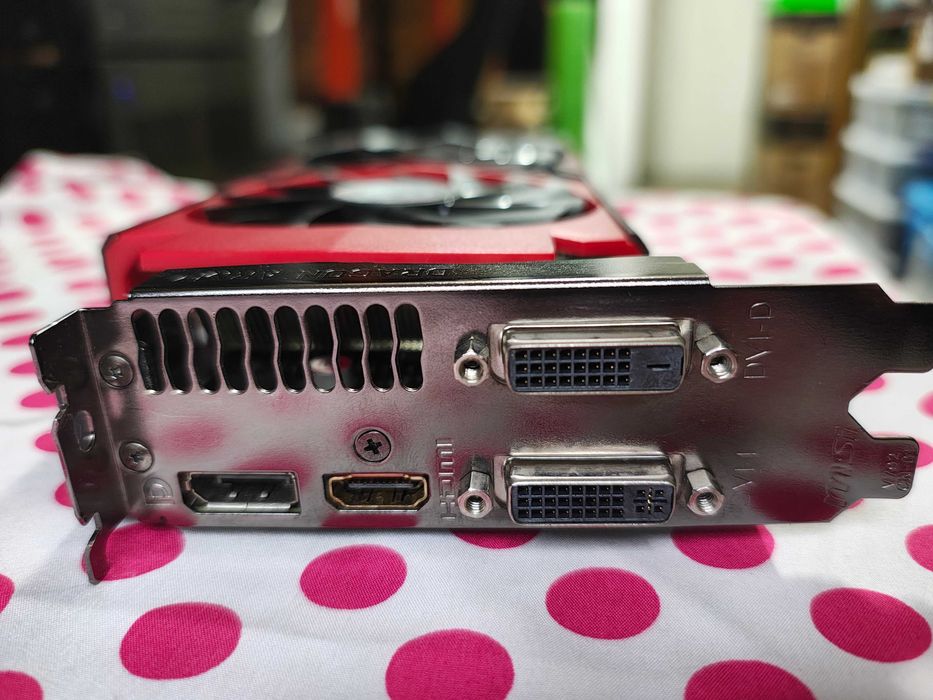 Placa video MSI GTX 970 GAMING OC 4GB DDR5 256-bit.