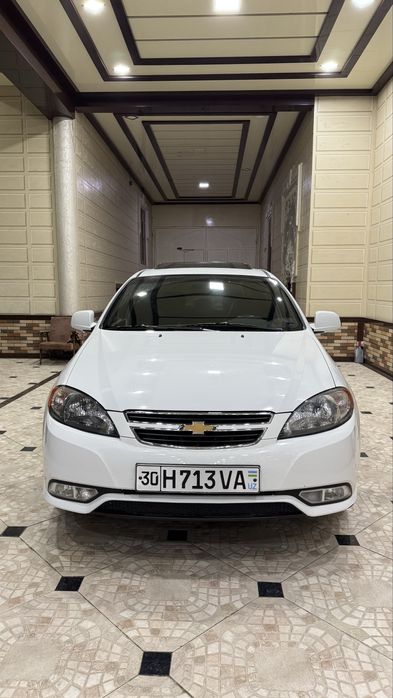 Срочно продам свою Gentra