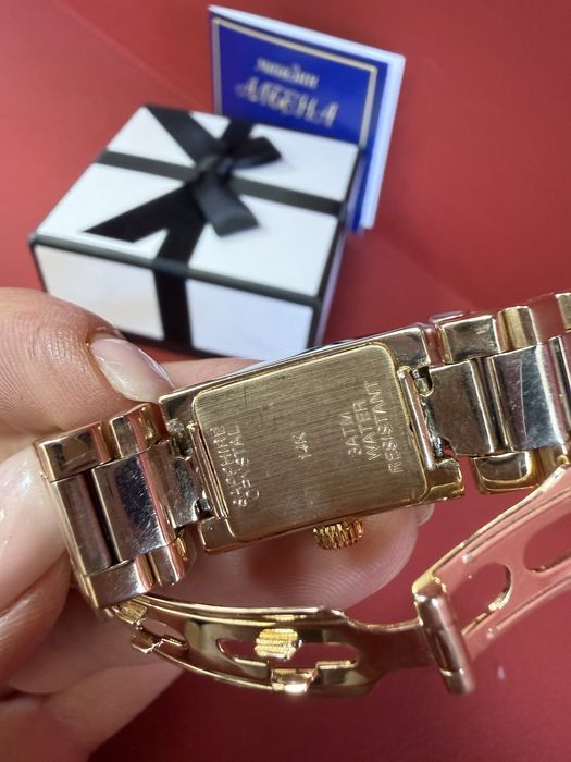 Златен дамски часовник Geneve14 kt