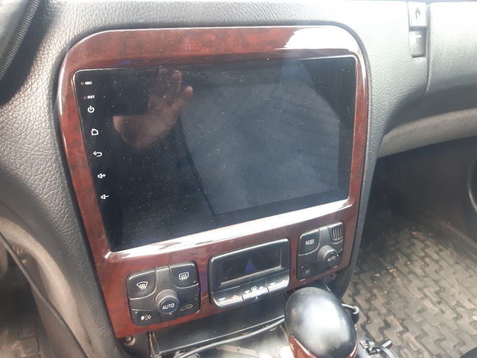 Продам магнитолу android. На мерседес s class.