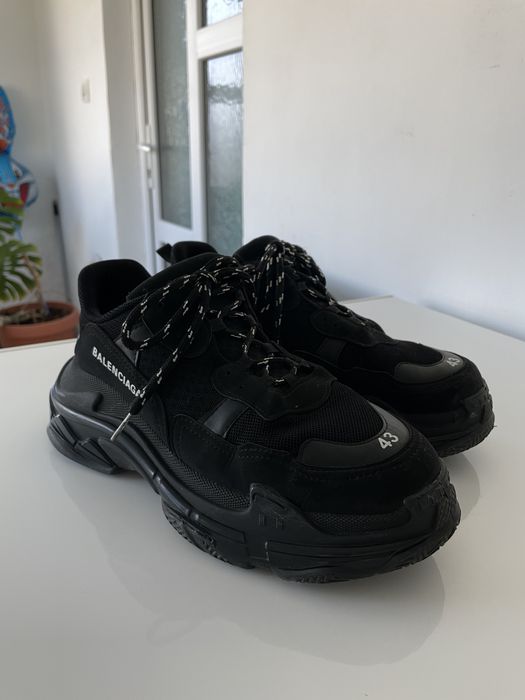 Vand Balenciaga Triple S
