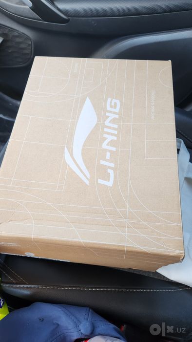 Li Ning oyoq kiyim