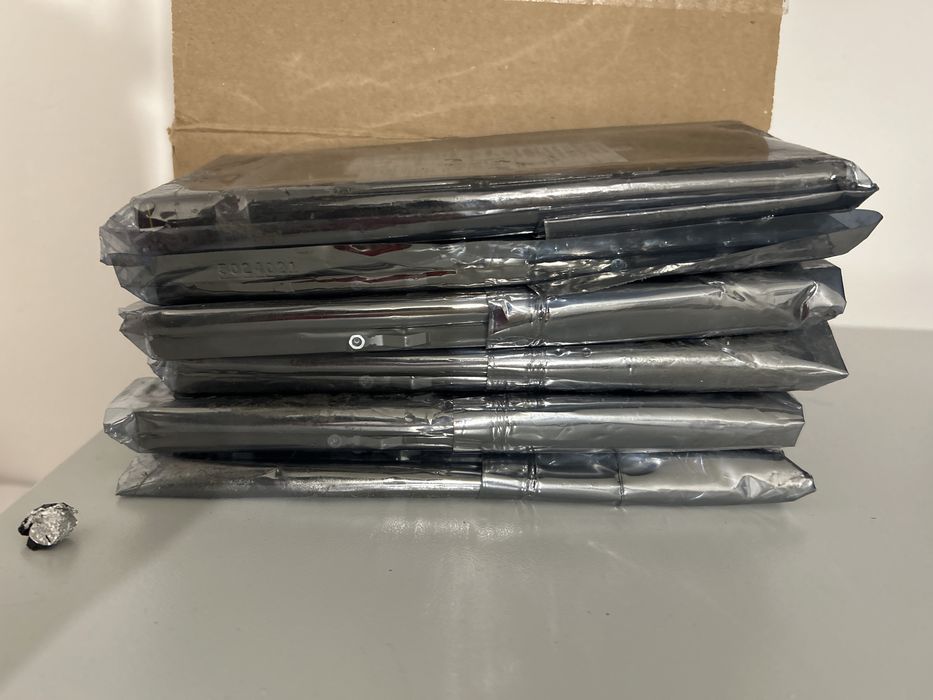 Продам 6 дисков netapp 600 Gb