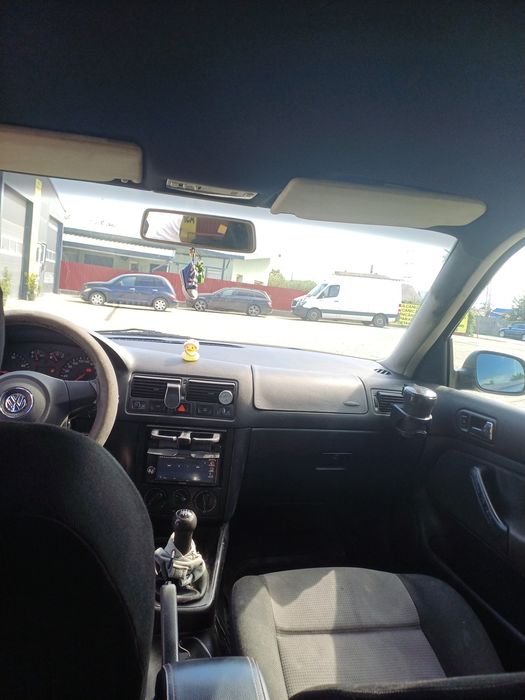 Volkswagen Golf 2000 diesel, 1.078 € — imagine 5