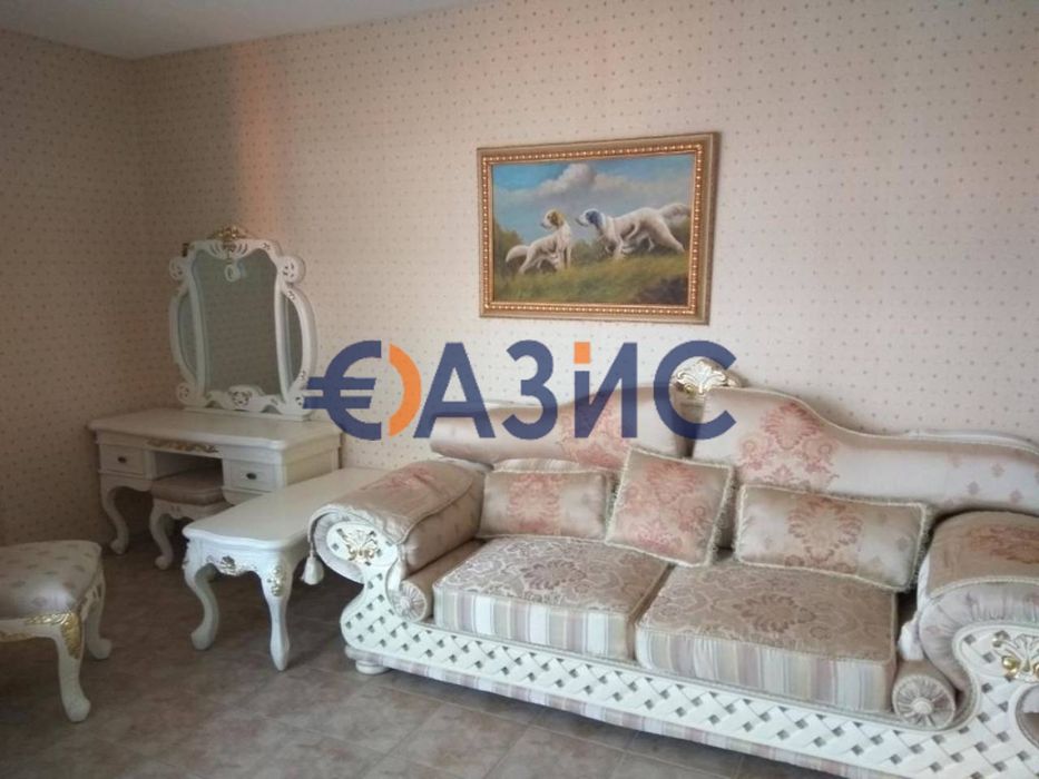 Продава се Двустаен апартамент в к.к. Елените - 72 кв.м за 702 €/кв.м - Снимка #1