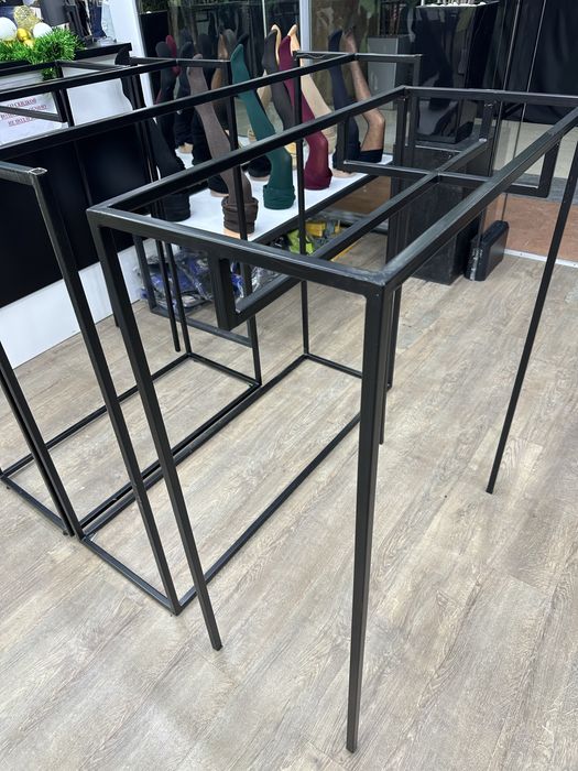 Продам оборудование, рейлы, стойки